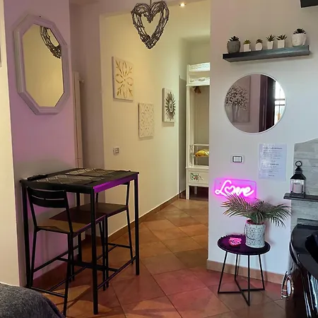 Room24 Relax & Wellness 真扎诺-迪罗马
